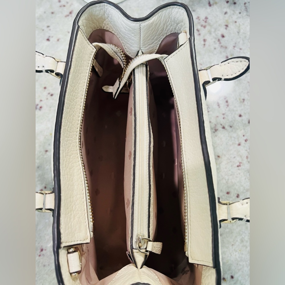 Kate Spade Handbag - Picture 2 of 4